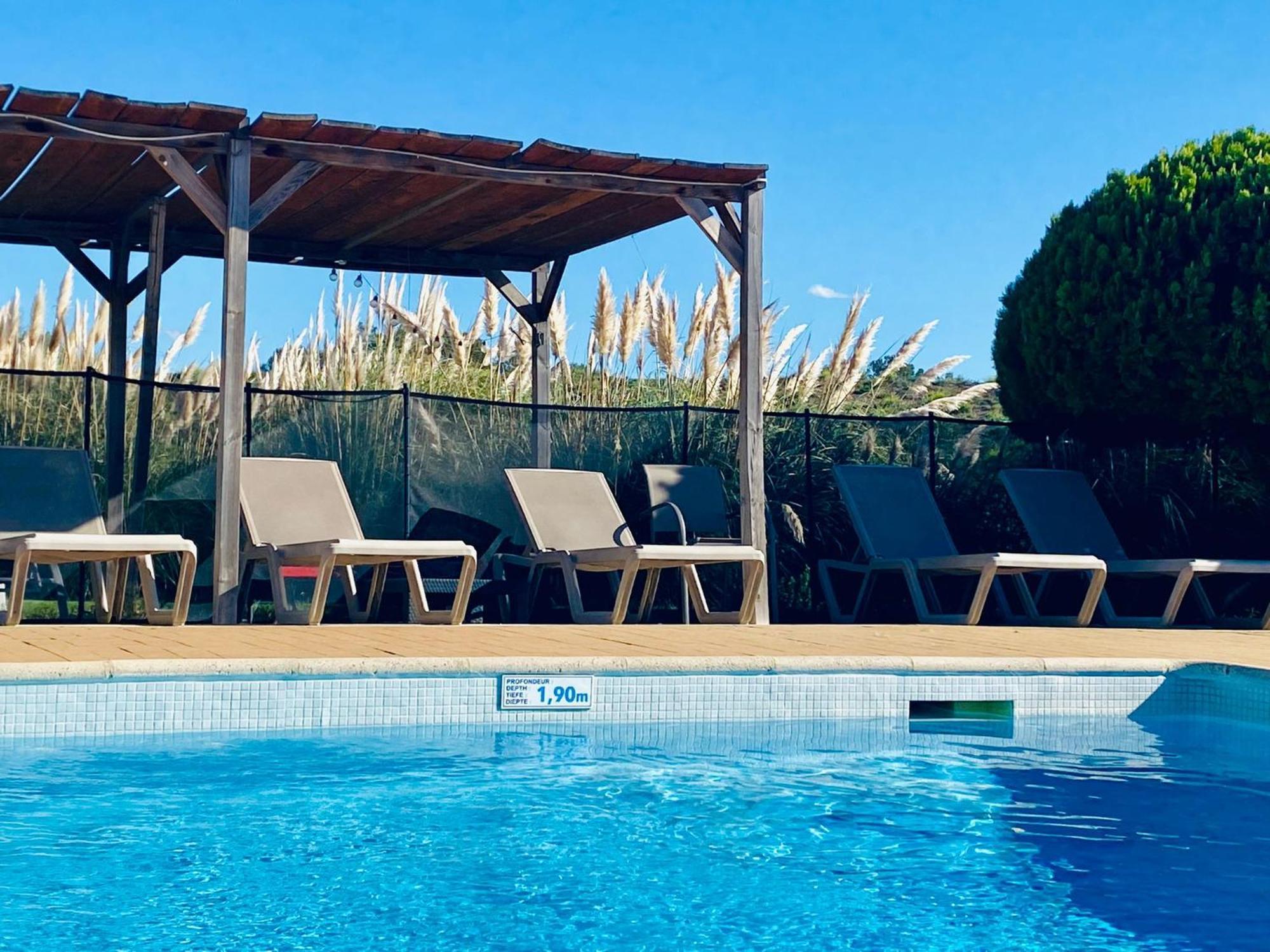 Hotel Le Mas Des Ponts D'آرْلْ المظهر الخارجي الصورة